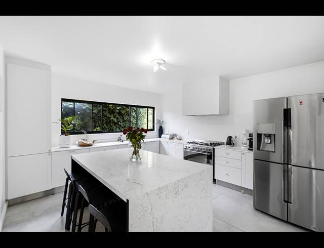 3 BEDROOM HOUSE FOR SALE IN BEVERLEY